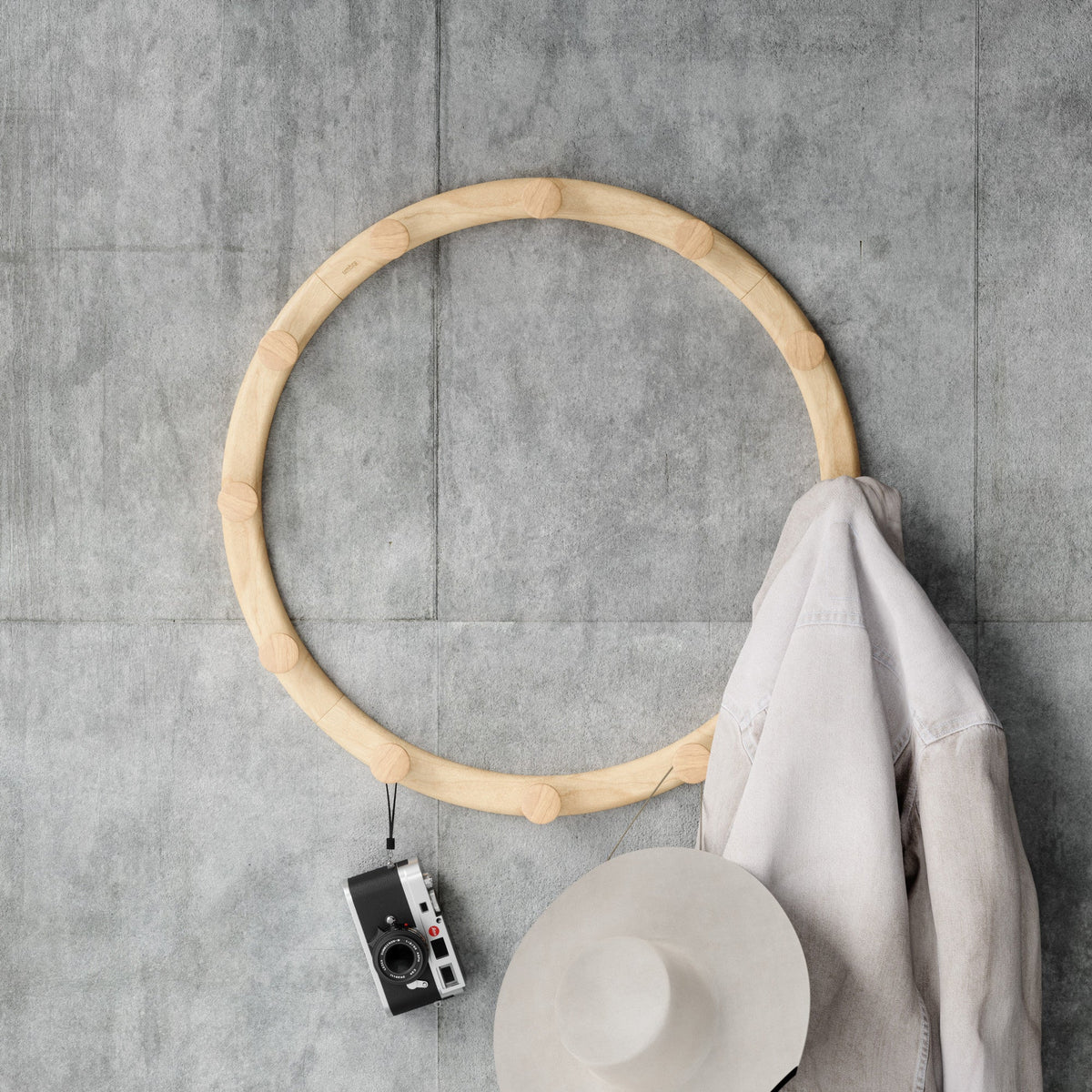 Slinka Wall Hook - Natural – Home Décor gift Montreal Villeray Urban Palate