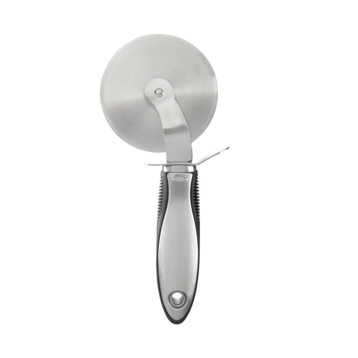 SteeL Pizza Wheel – Gifts & Kitchen Accessories gift Montreal Villeray Urban Palate