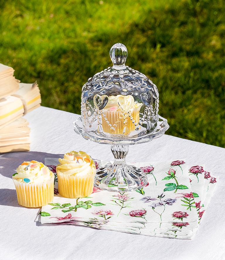 Small Covered Pedestal Plate with Hearts