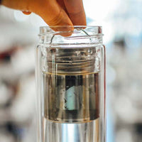 Bouteille d'eau avec infuseur en verre à double paroi COPENHAGEN