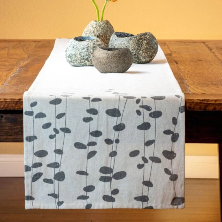 Chemin de table eucalyptus