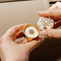 Diffuseur floral pour voiture