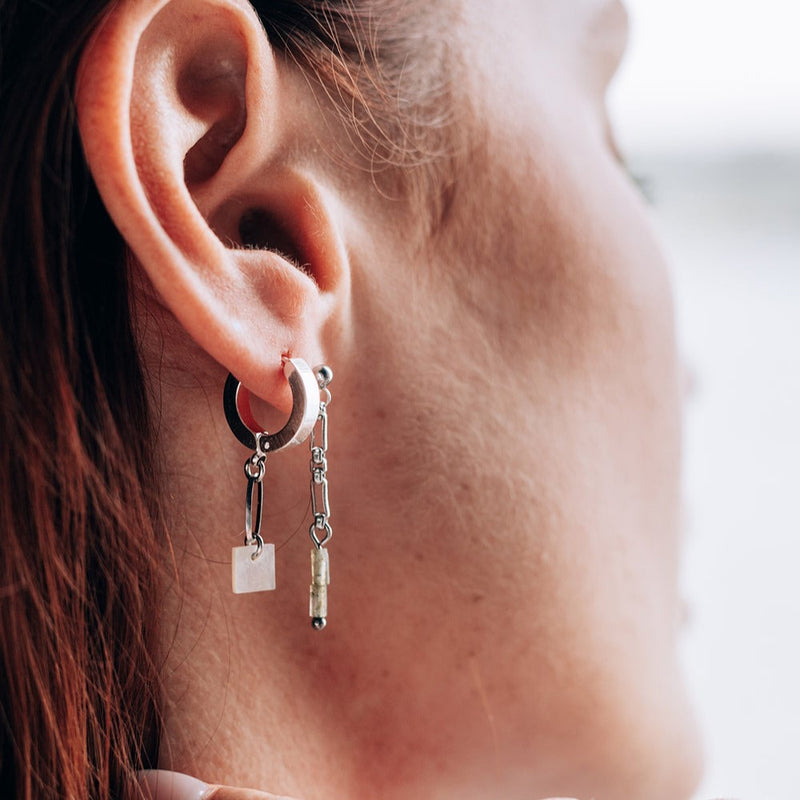 Drop Silver Chain and Stones Earrrings