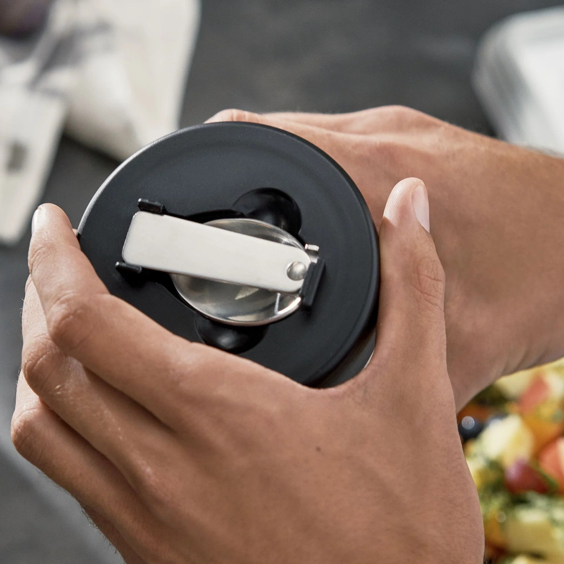 Boîte repas isotherme en acier inoxydable noir 700 ml