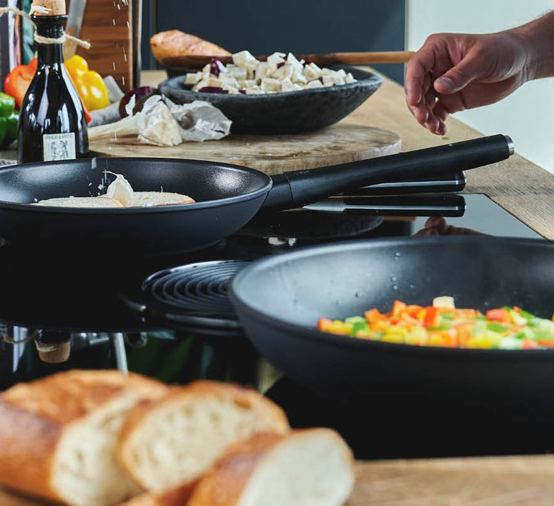 2 Piece Madura Plus Frying Pan Set - 9.5" & 11"
