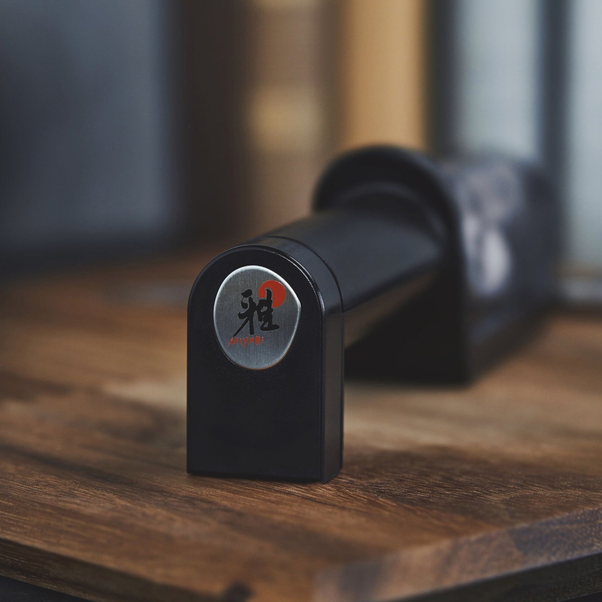 Aiguiseur de couteaux Miyabi