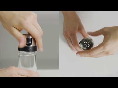 Assortiment de salière et poivrière