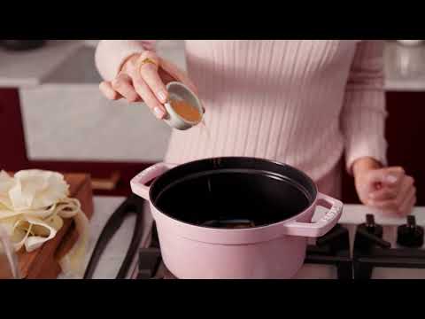 Sorbet Rose Cast Iron Round French Oven - 4.8L