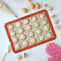 Perfect Macaron Non-Stick Baking Mat